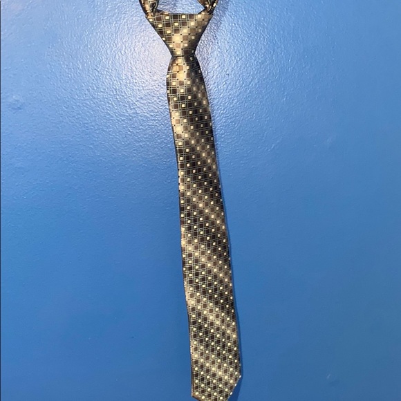 Blue tie - Picture 2 of 3